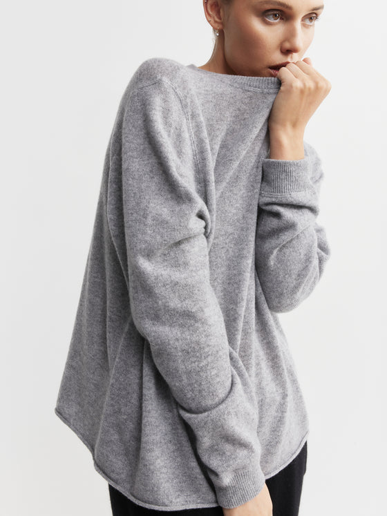 Cashmere Featherweight Oversize Crew - Dark Grey Melange