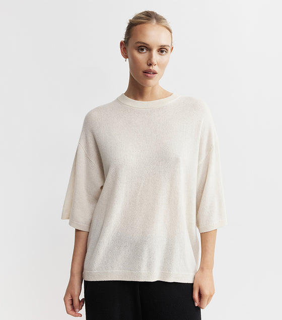 Cashmere Featherweight Oversize Tee - Cream