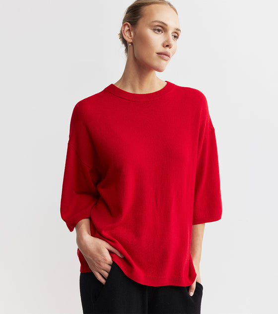 Cashmere Featherweight Oversize Tee - Red