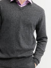 Mens Essential Cashmere V Sweater - Charcoal Donegal