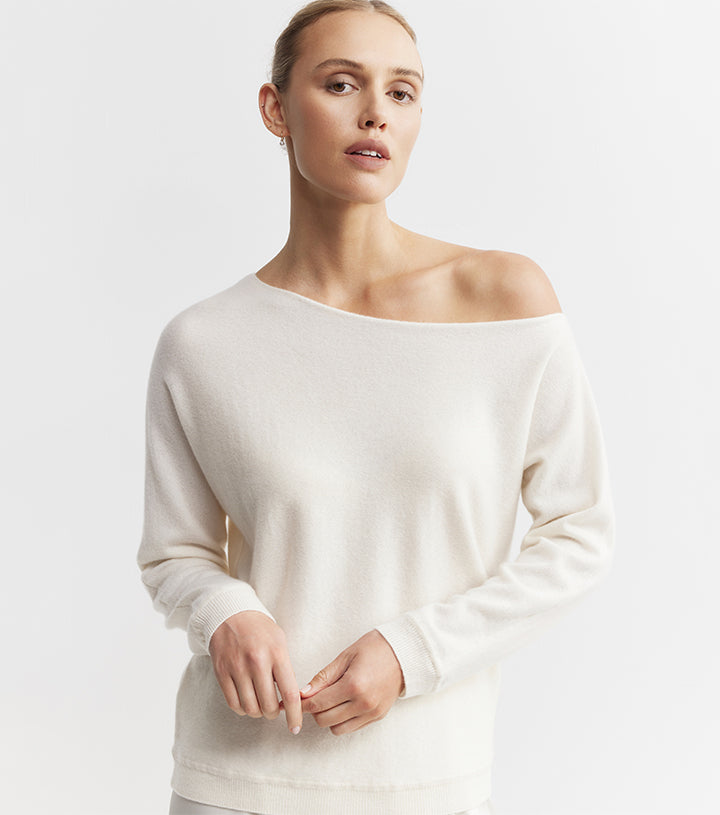 Cashmere Off Shoulder Sweater - Cream