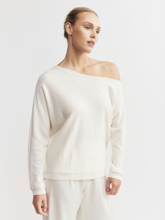 Cashmere Off Shoulder Sweater - Cream