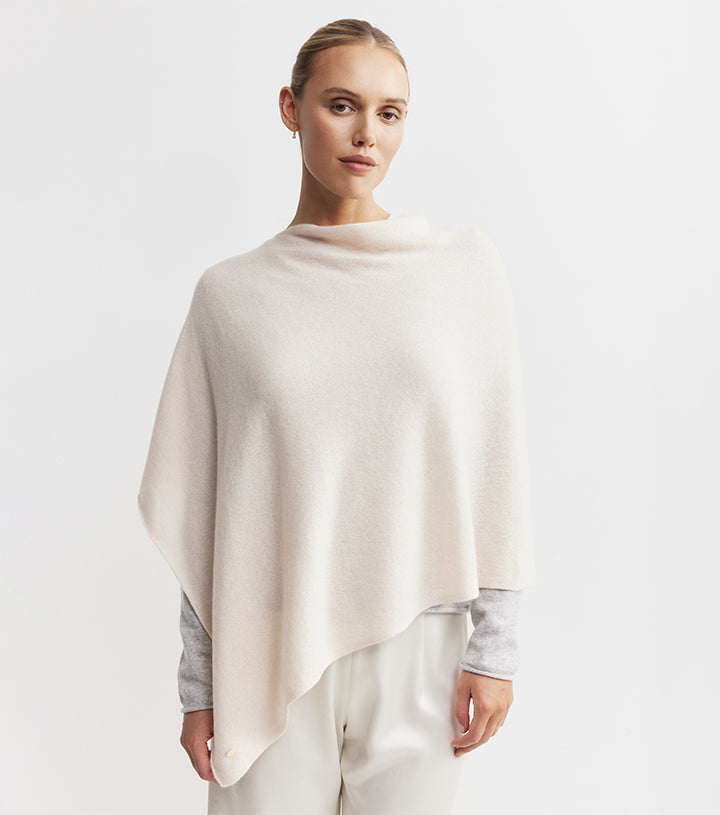 Cashmere Poncho - Soft Peach