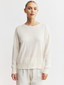  Essential Cashmere Relaxed Crewneck - Cream