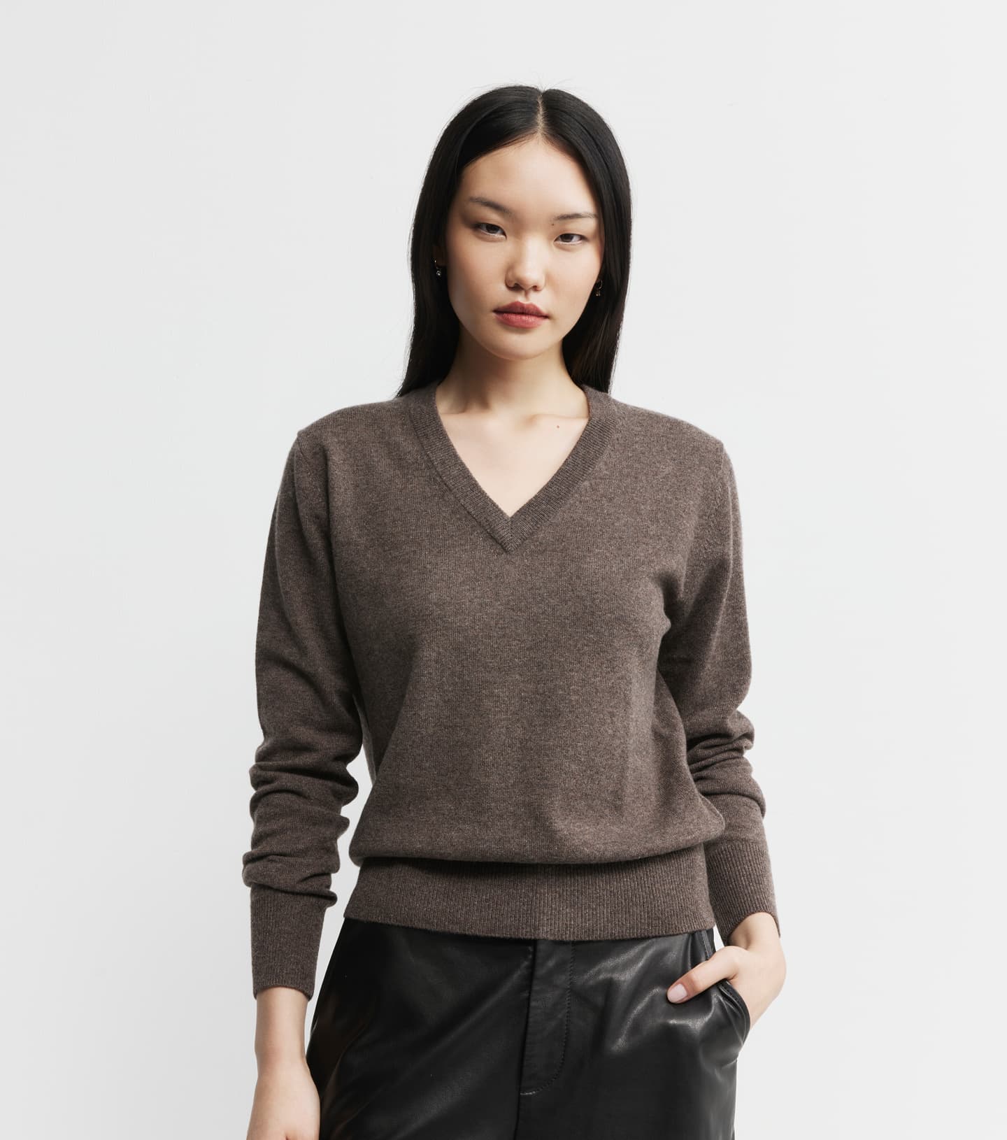 Essential Cashmere Rib V Sweater - Brown Melange