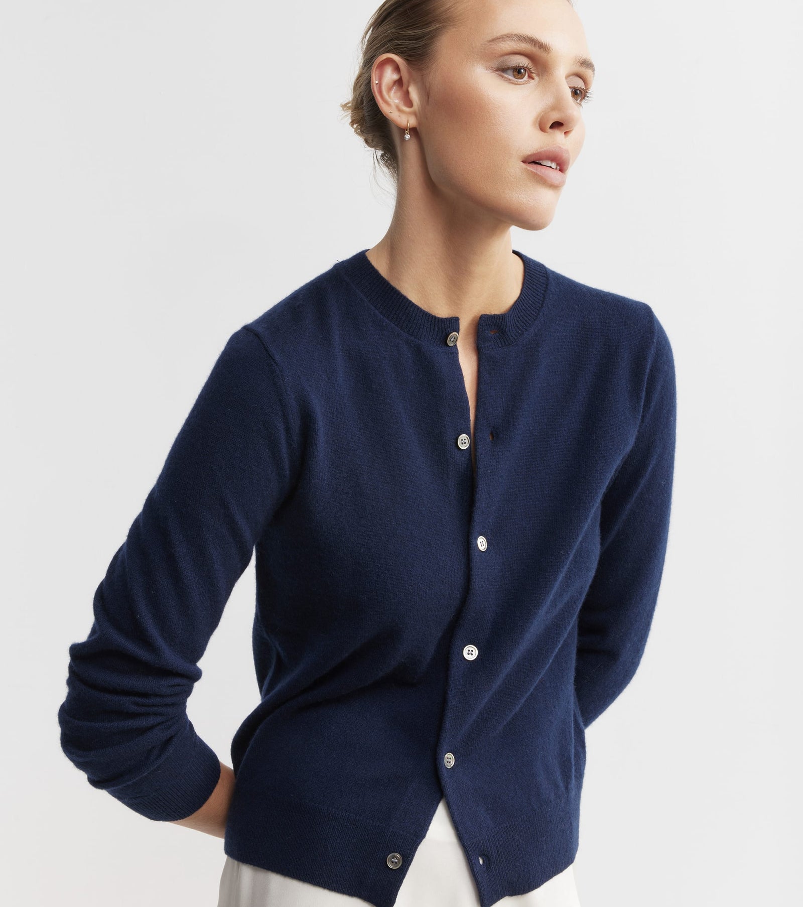 Essential Cashmere Crew Cardigan - Navy