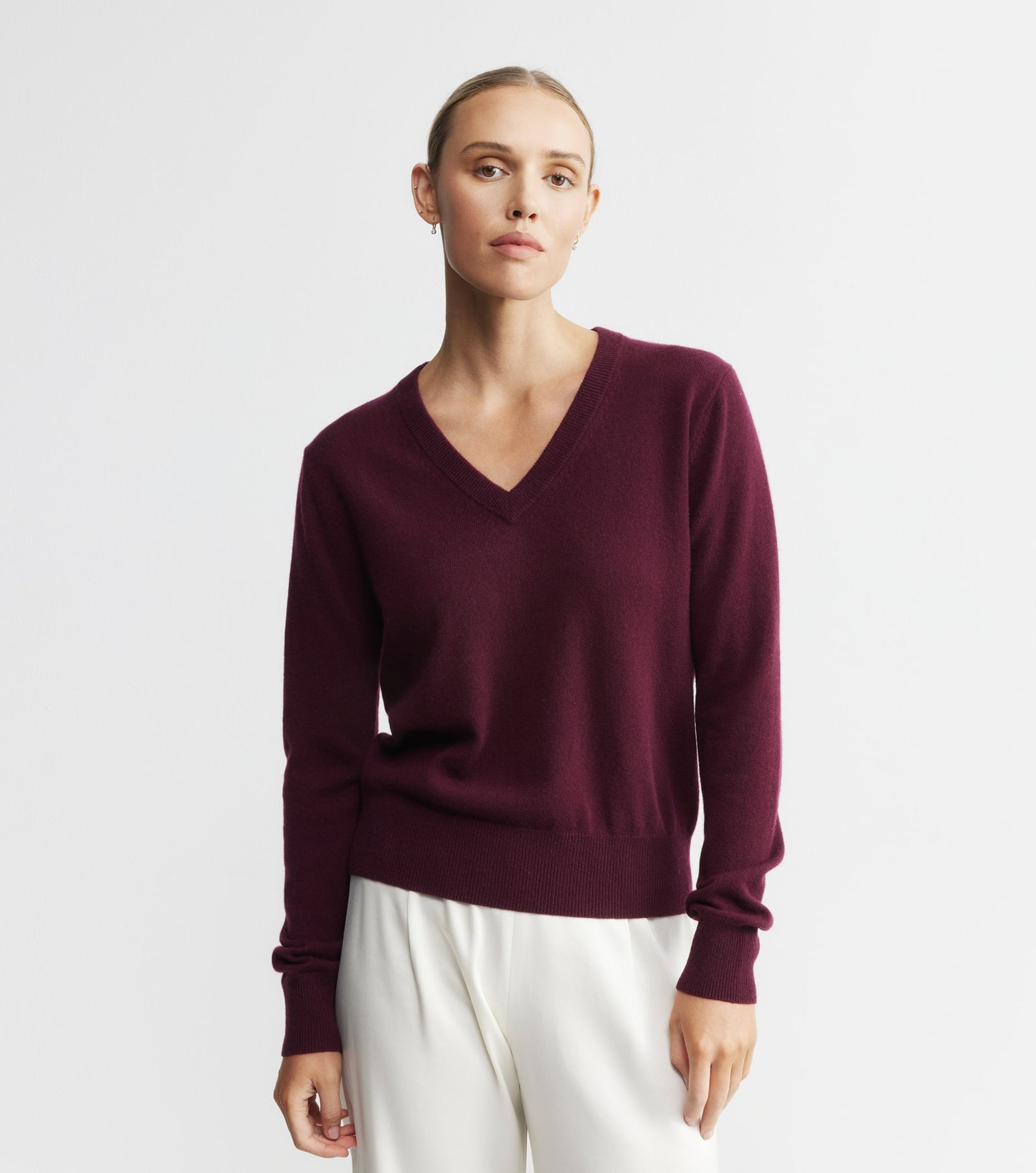 Essential Cashmere Rib V Sweater - Burgundy