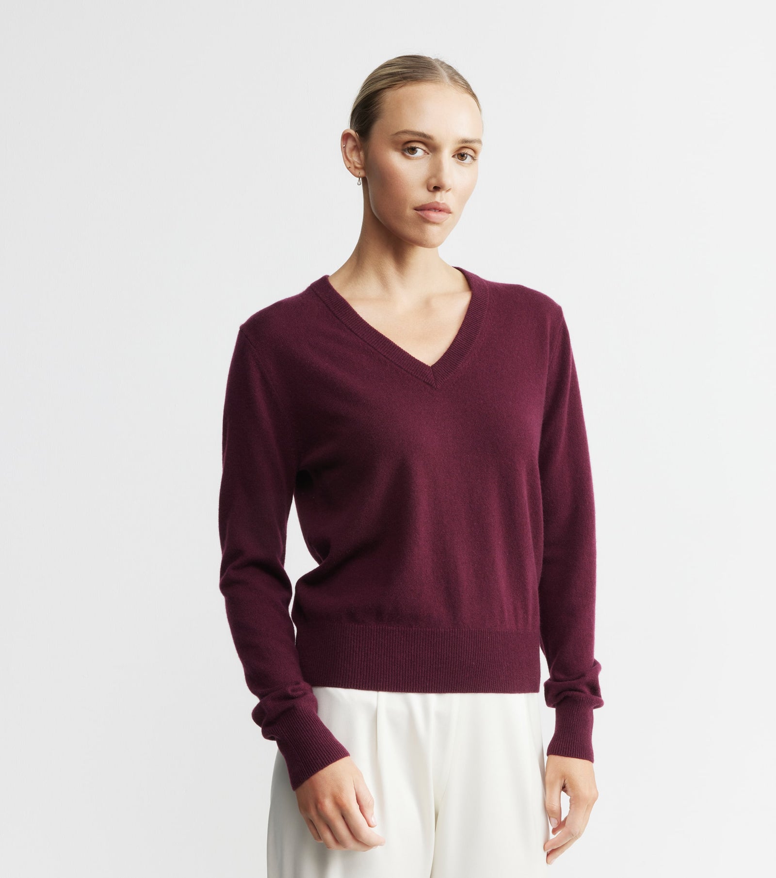 Essential Cashmere Rib V Sweater - Burgundy