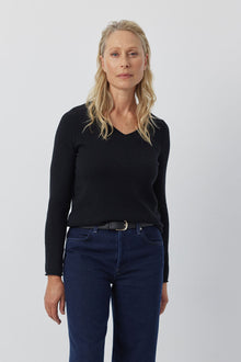  Essential Cashmere V Sweater - Black