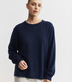 Featherweight Cashmere Oversize Crew - Navy