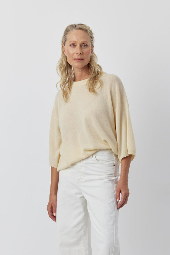 Cashmere Featherweight Oversize Tee - Butter