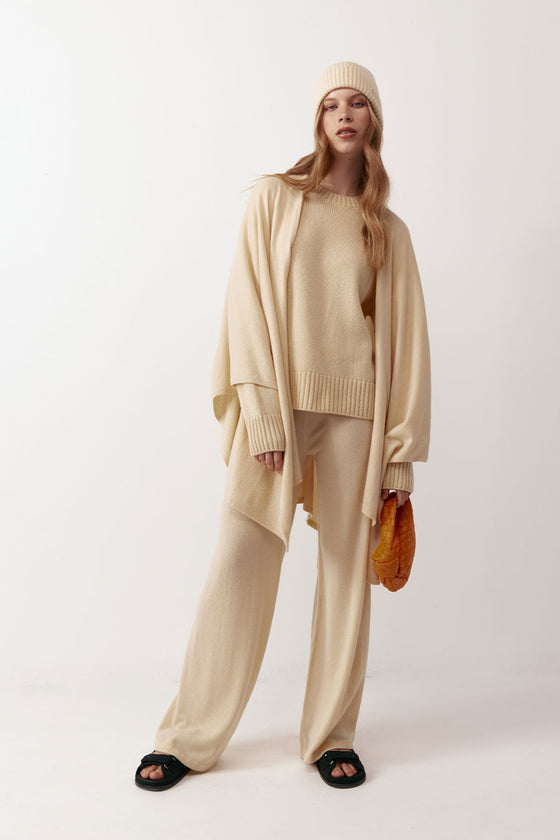 Essential Cashmere Flare Pant