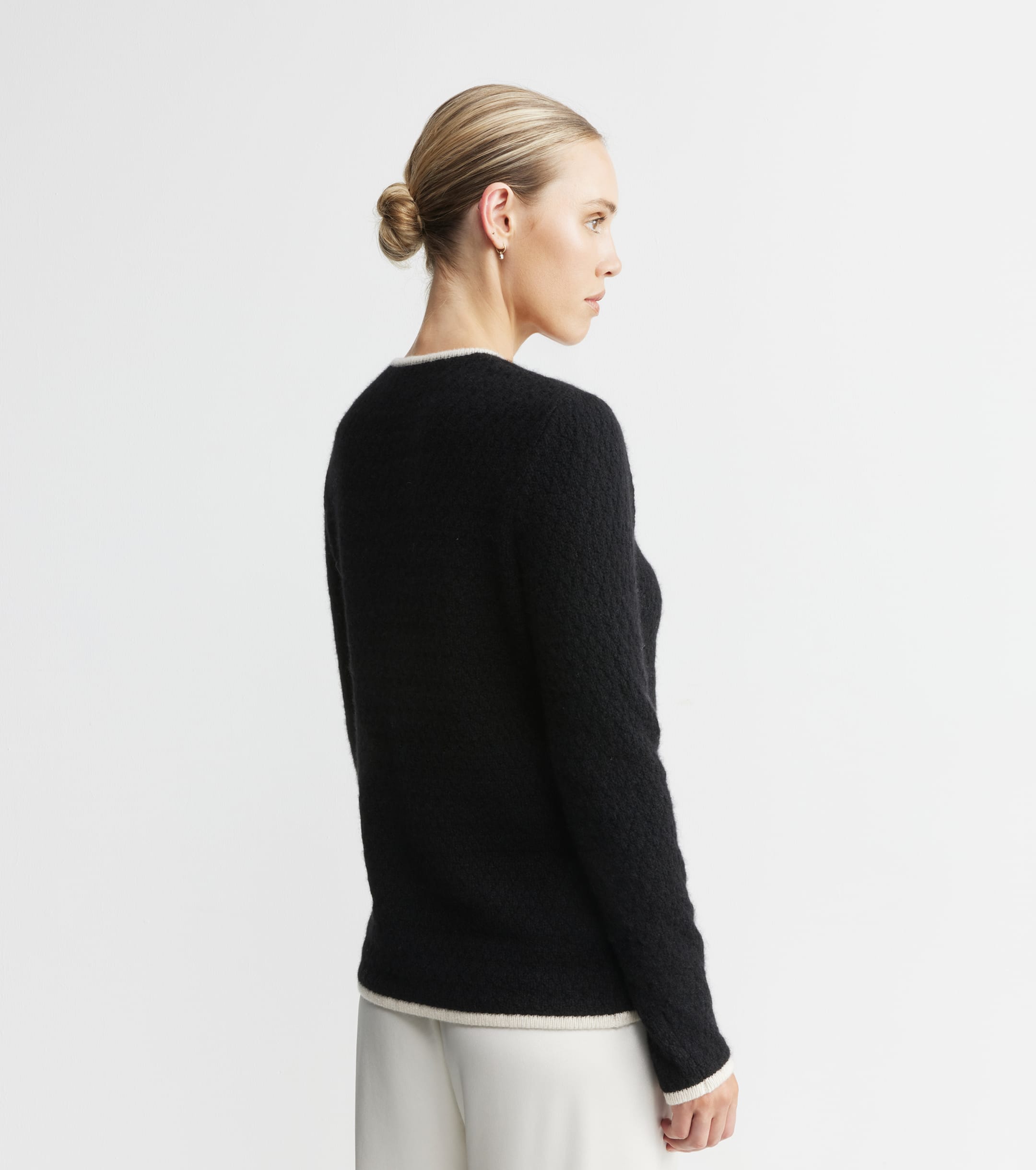 Cashmere Longline Waffle Jacket - Black/Cream