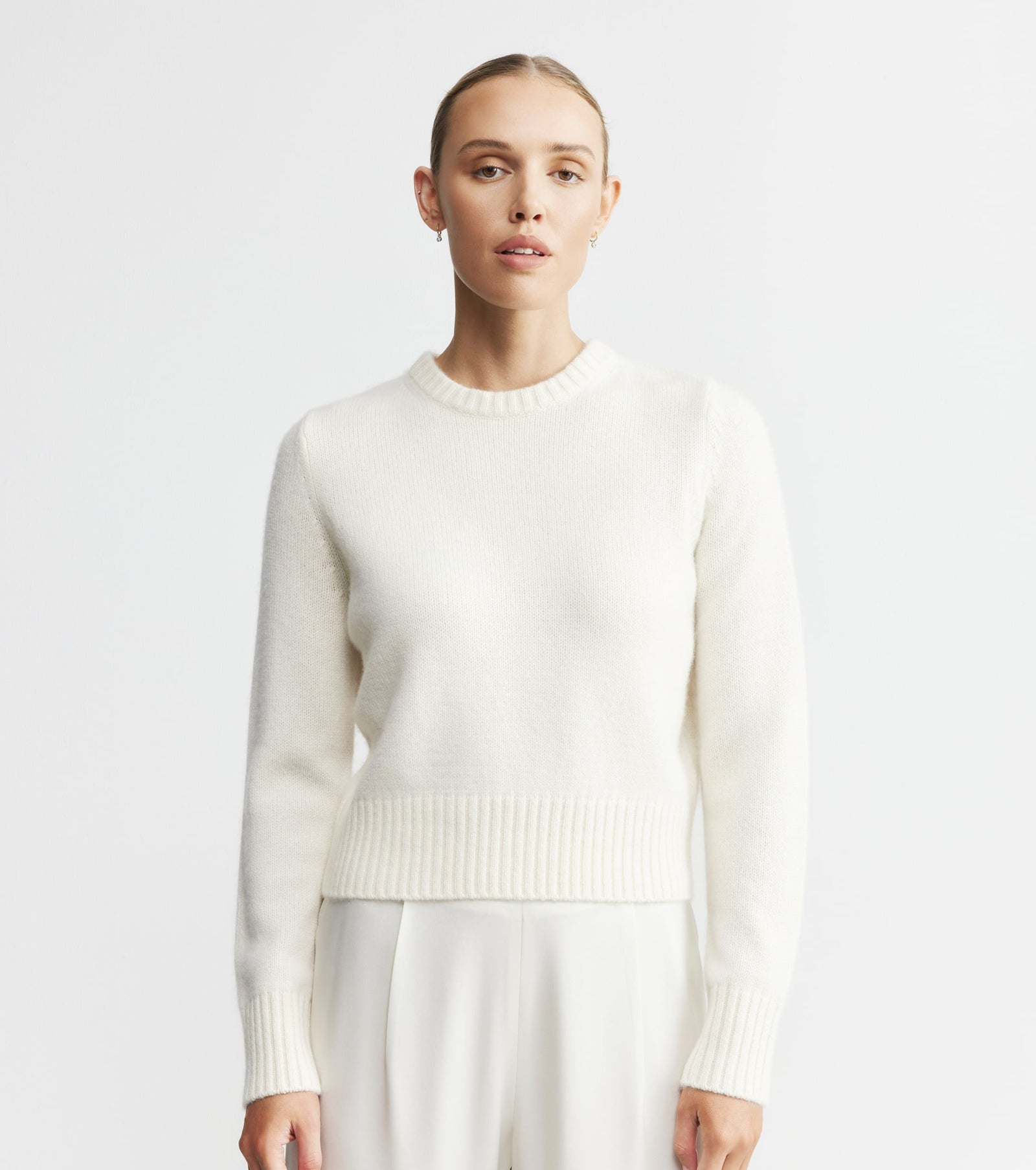 Luxe Cashmere Crew  Sweater - Cream