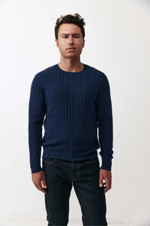  Mens Essential Cable Crew Sweater
