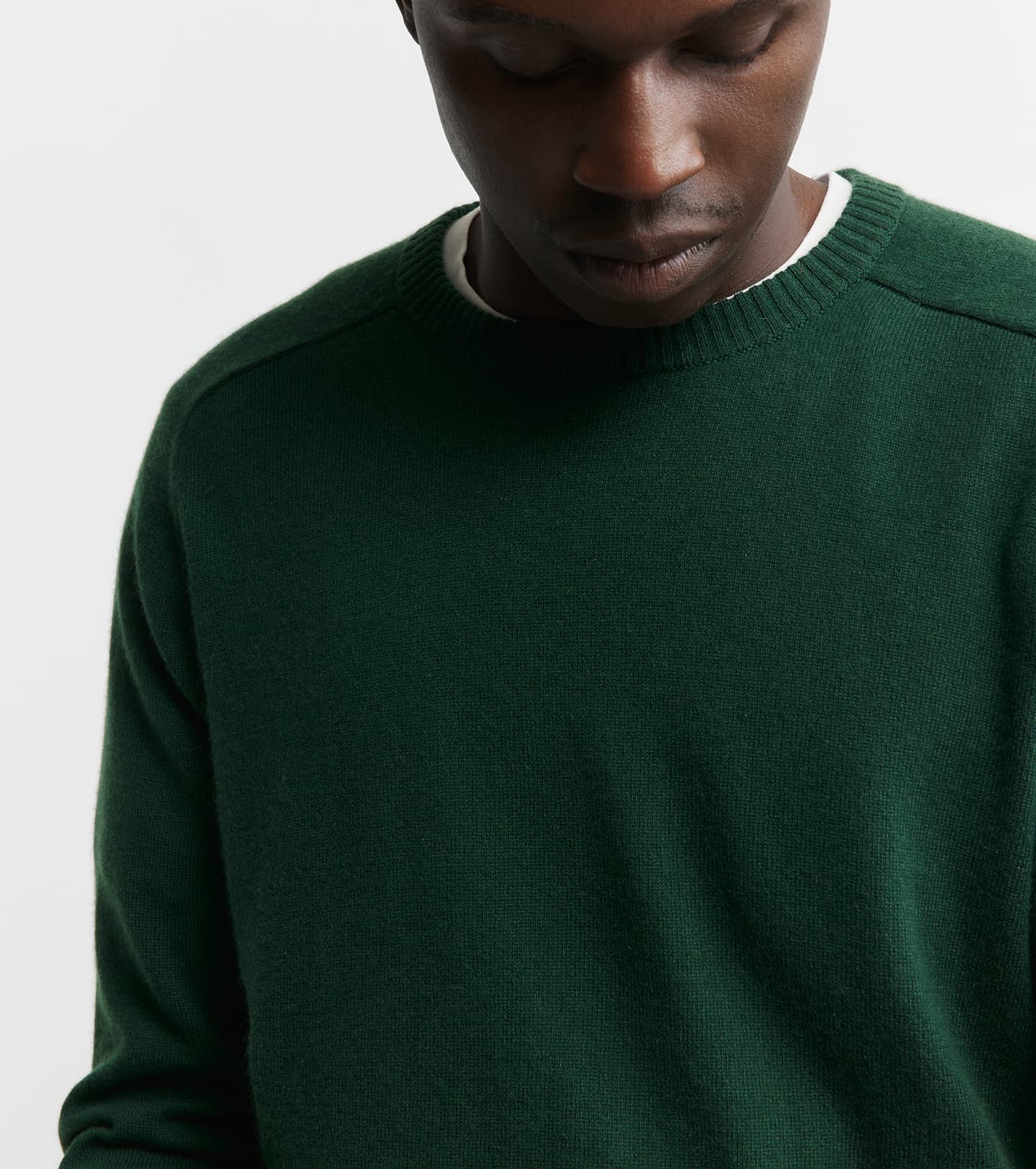 Mens Cashmere Saddle Crew - Hunter Green