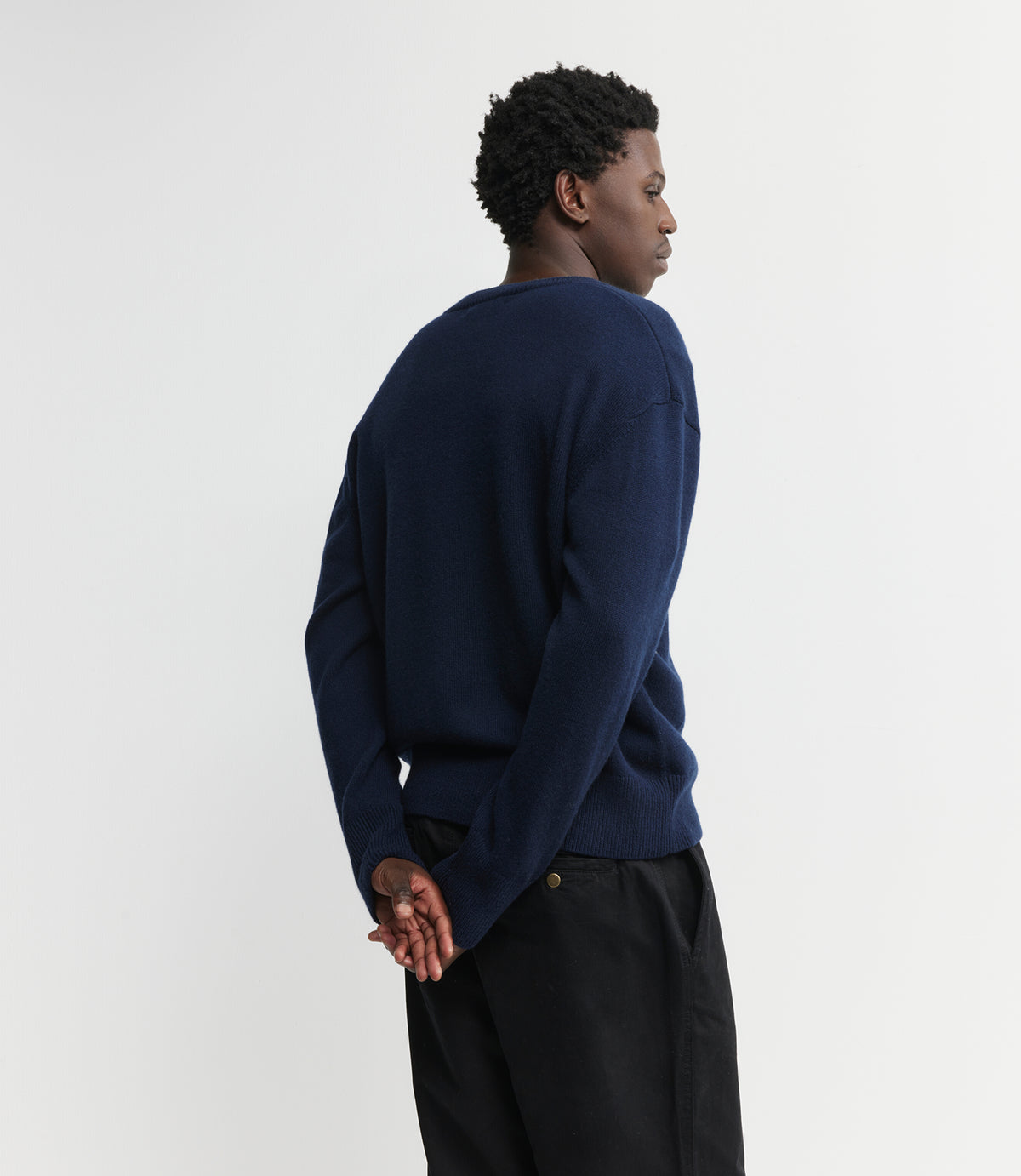 Mens Cashmere V Sweater - Navy