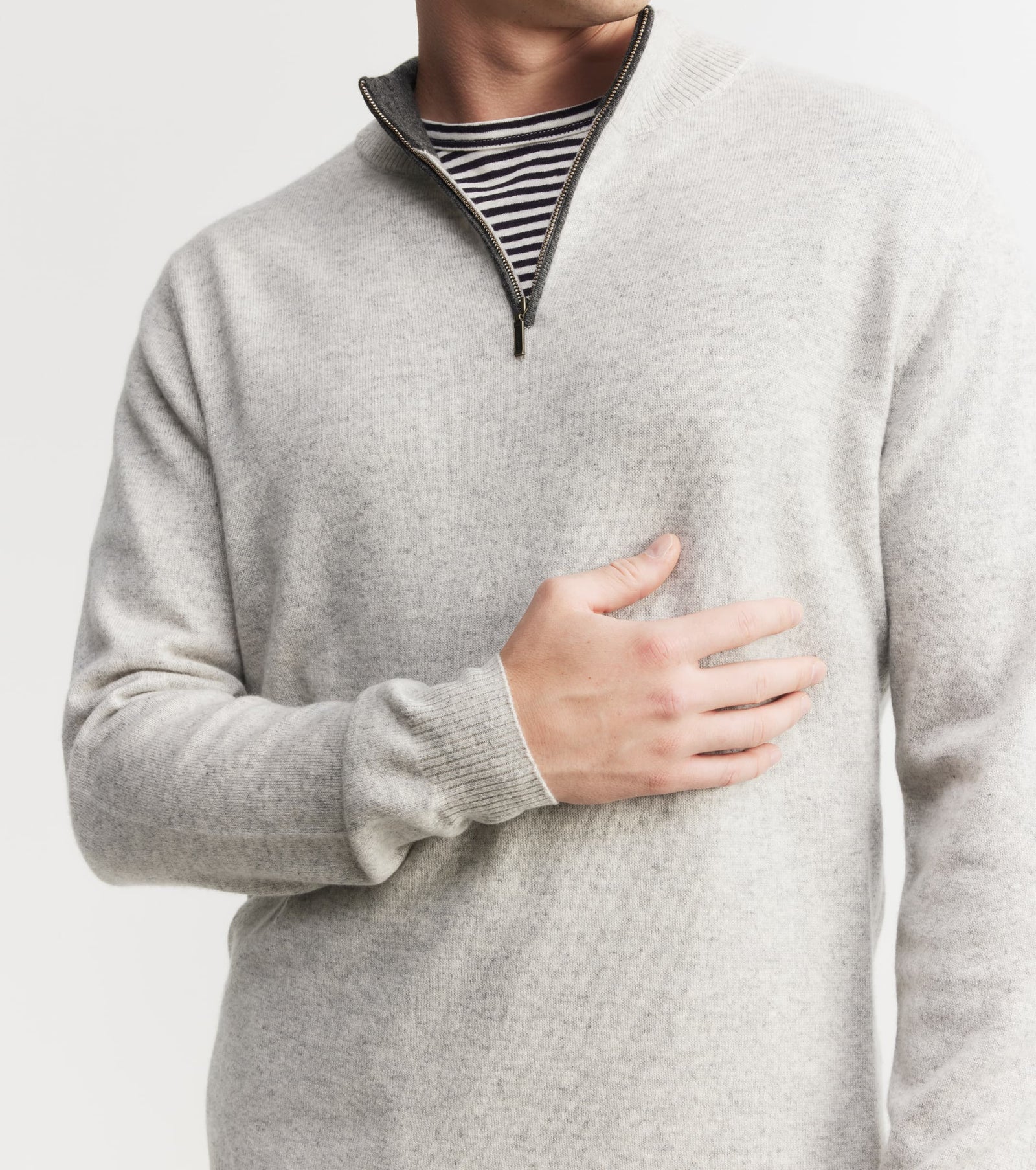 Mens Essential Cashmere Quarter Zip Sweater - Grey Melange/Graphite