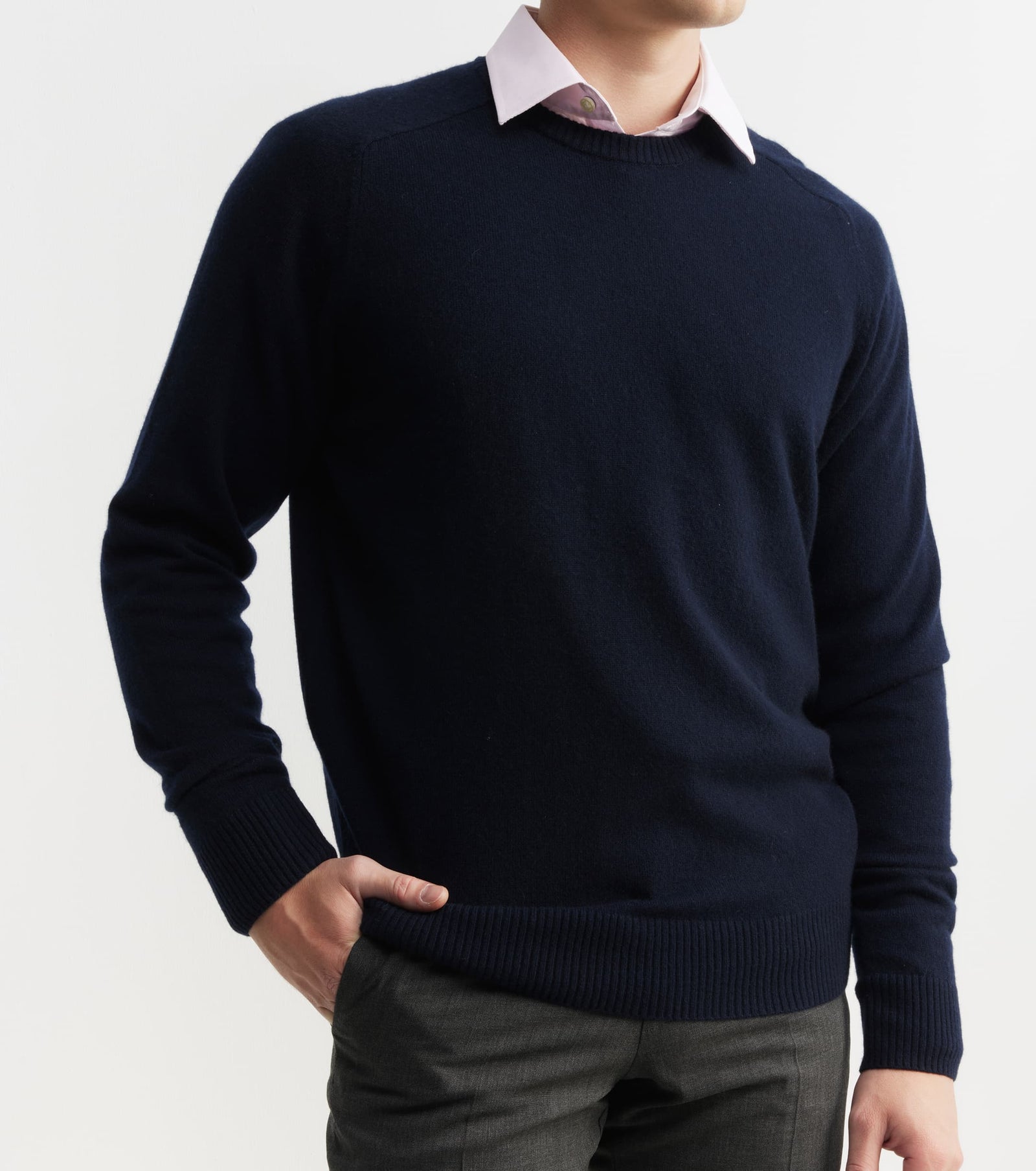 Mens Cashmere Saddle Crew - Ink