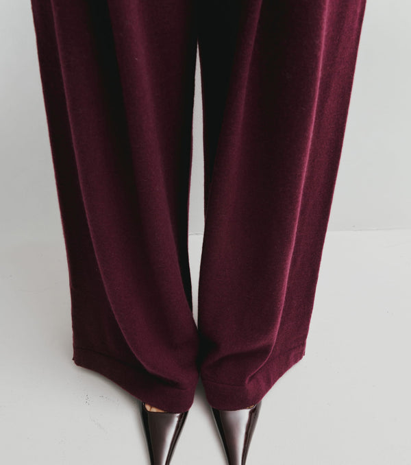 Cashmere Pleat Front Trouser - Burgundy