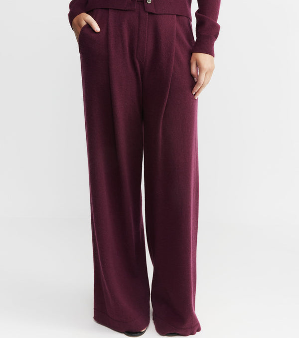 Cashmere Pleat Front Trouser - Burgundy