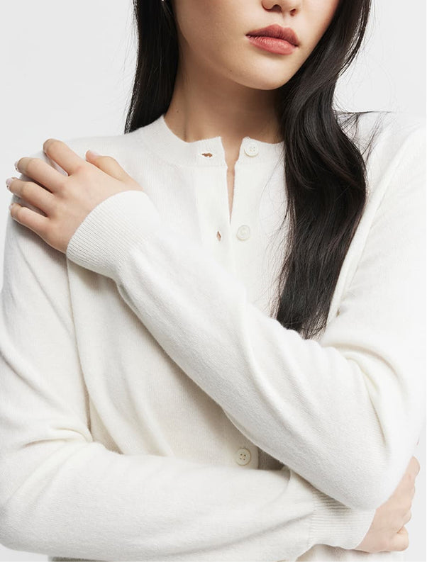 Essential Cashmere Crew Cardigan - White