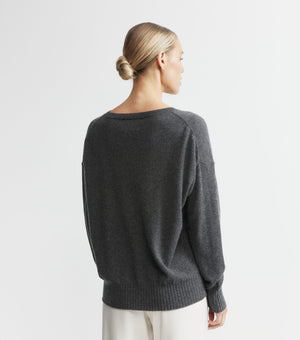 Essential Cashmere Relaxed Crew Neck - Graphite