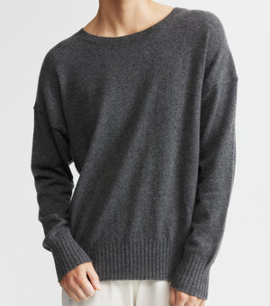 Essential Cashmere Relaxed Crew Neck - Graphite