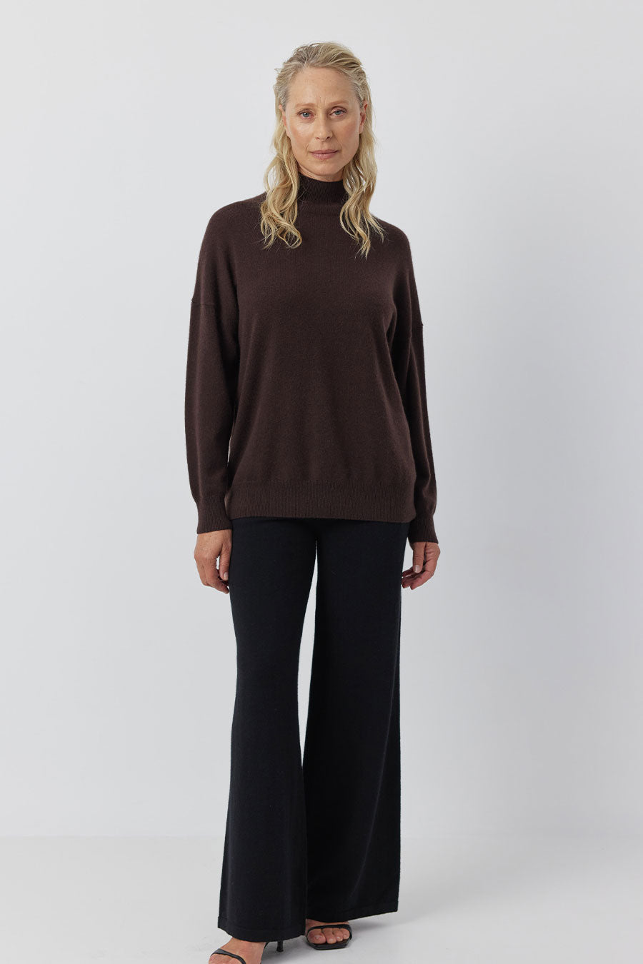 Relaxed Cashmere Mock Sweater - Cacao