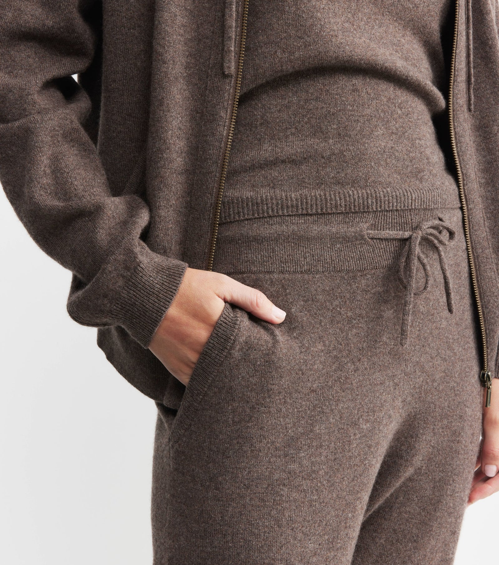 Unisex Essential Cashmere Jogger - Brown Melange