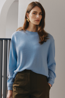  Cashmere Featherweight Oversize Crew - Malibu Blue