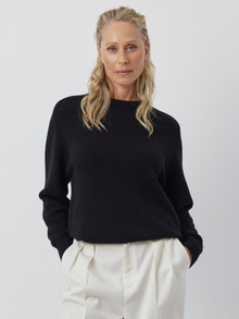  Cashmere Boyfriend Saddle Sweater - Black