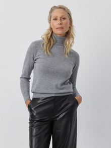  Essential Cashmere Roll Neck - Dark Grey Melange