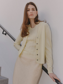  Essential Cashmere V Cardigan - Lemon