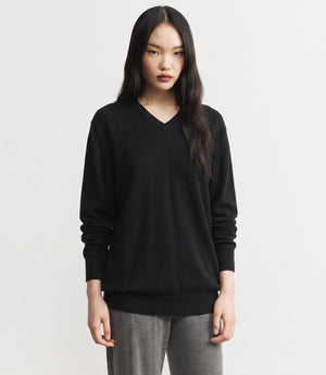 Signature Relaxed Cashmere V-Neck - Black
