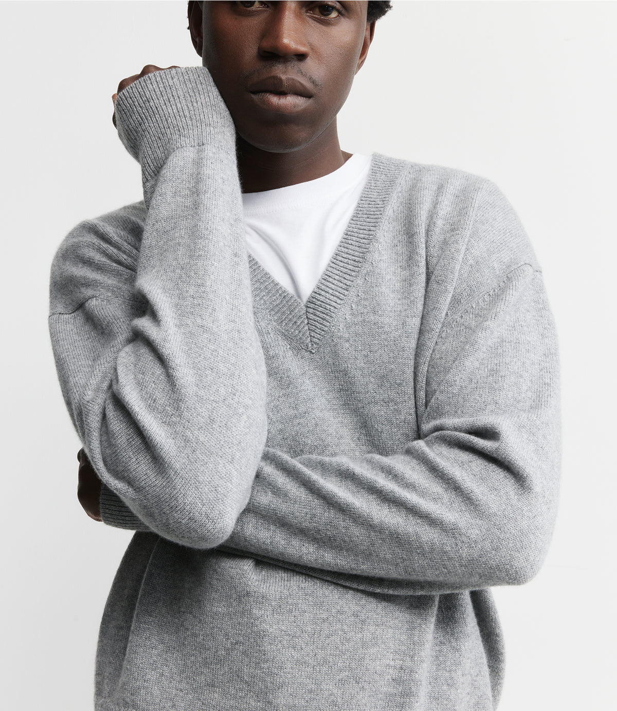 Mens Cashmere V Sweater - Dark Grey Melange