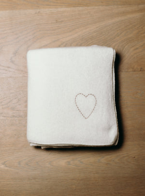 Cashmere Travel Wrap w Heart